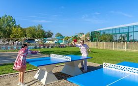 Camping Le Parc De Paris